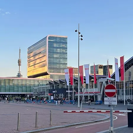 Authentic Amsterdam B&B Rai B&B