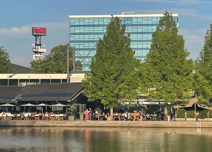 Authentic Amsterdam B&B Rai 암스테르담