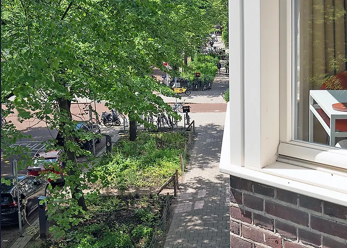 Authentic Amsterdam B&B Rai