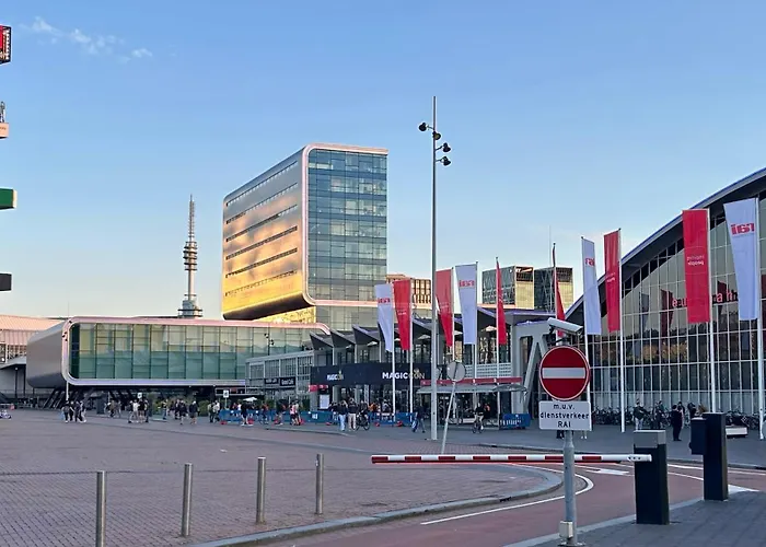 Authentic Amsterdam B&B Rai B&B